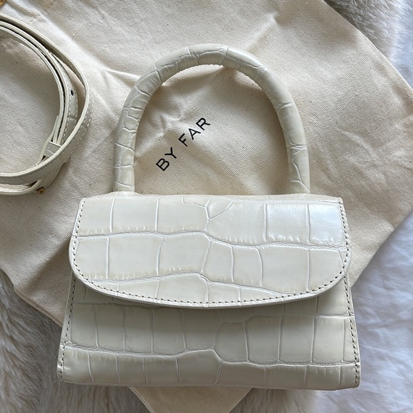 By Far Cream Croc Embossed Mini - Picture 2 of 7